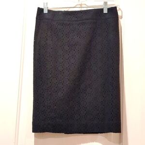Banana Republic black eyelet pencil skirt in size 0